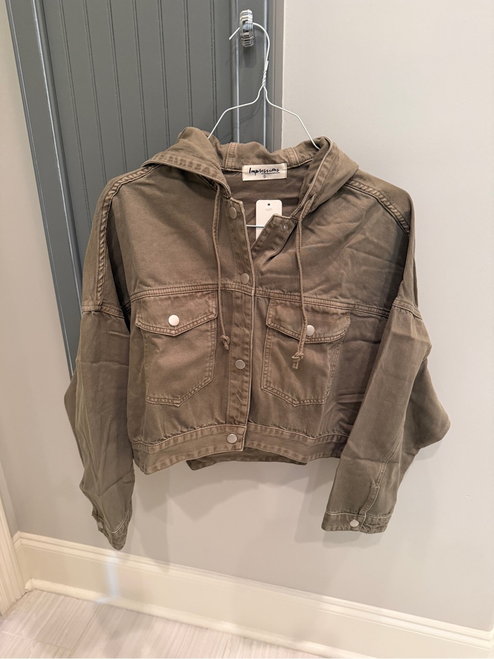 Impressions Womens Hooded Crop Jean Jacket - Olive Green